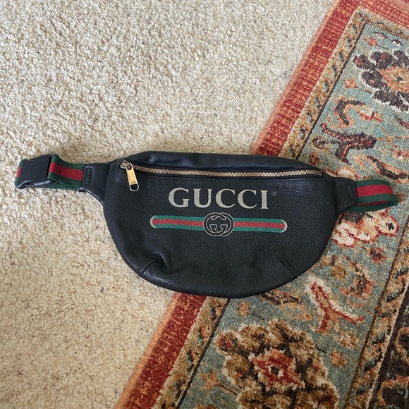 Gucci Handbags - Authentic Large Gucci Bum Bag “Fanny Pack”